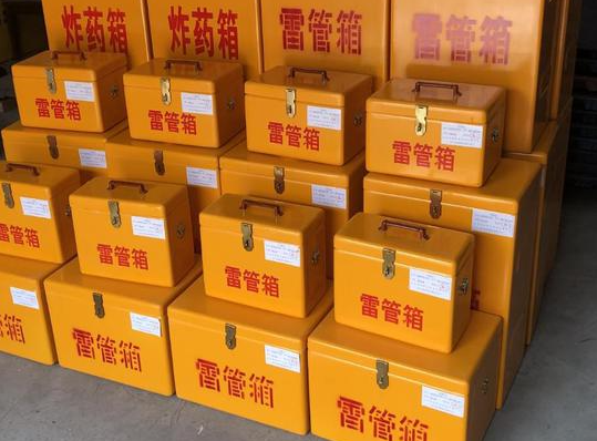 路南玻璃钢雷管箱的使用寿命一般是多少？